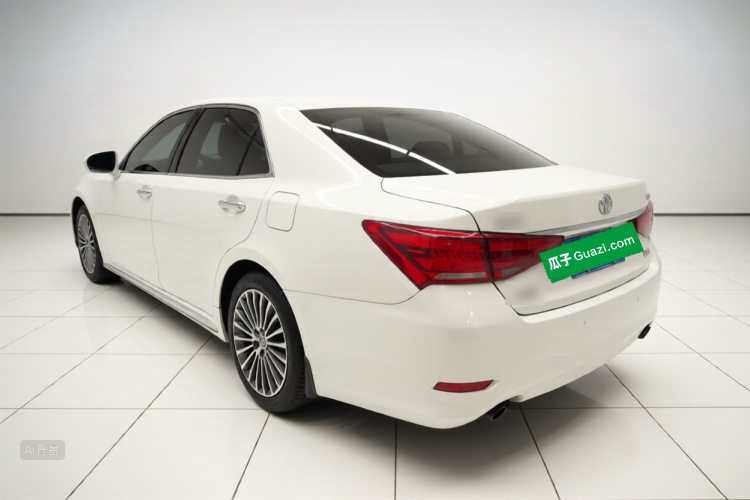 丰田 皇冠 2018 汽车图片 #5