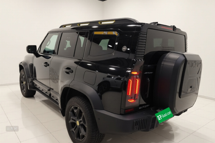 Jetour Traveller 2023 car image #5