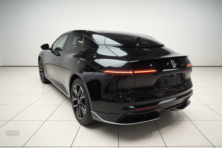 Avatr 06 2025 car image #5