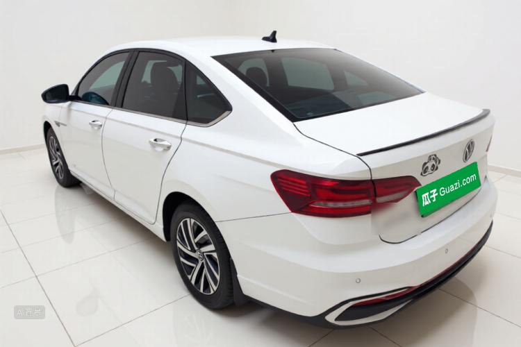 Volkswagen Lavida 2022 immagine di auto #5