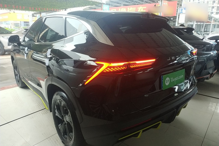 Dashing 2025 car image #5