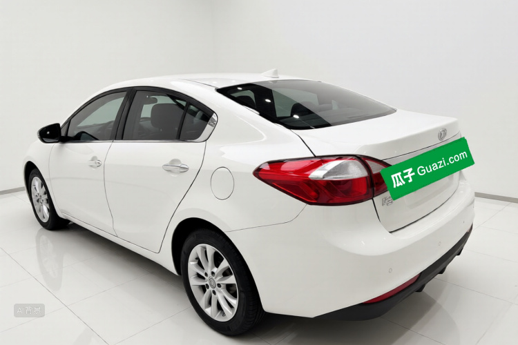 Kia K3 2017 #5 Kia K3 2017 car image #5