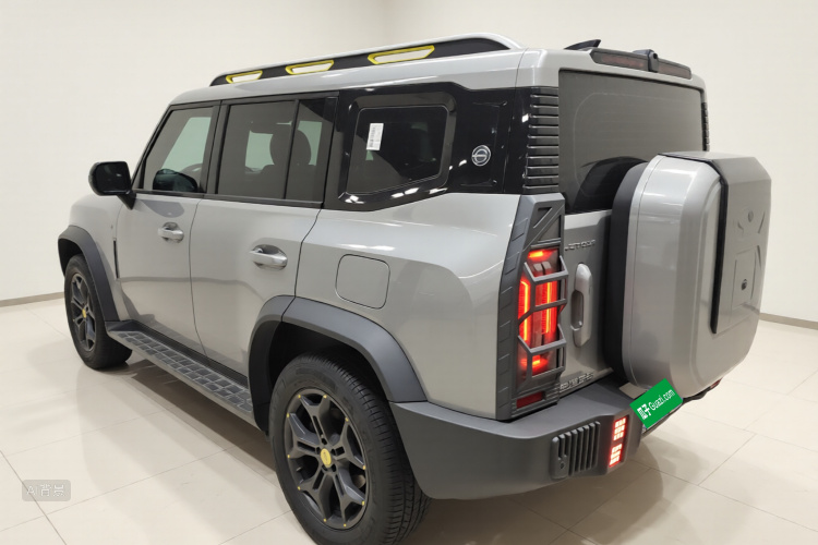 Jetour Traveller 2024 car image #5