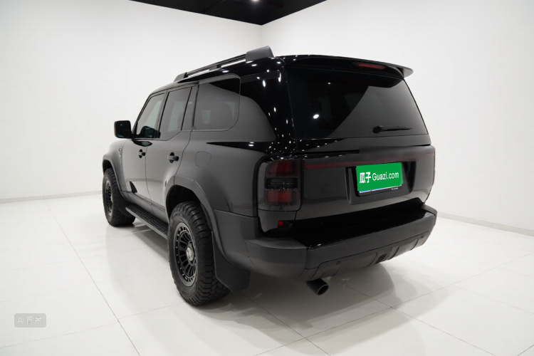 Toyota Land Cruiser Prado 2025 car image #5