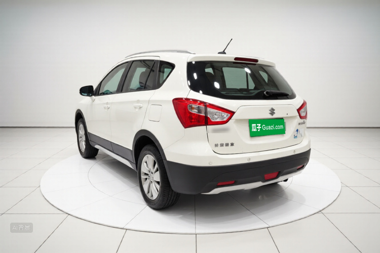 Suzuki S-Cross 2014 immagine di auto #5