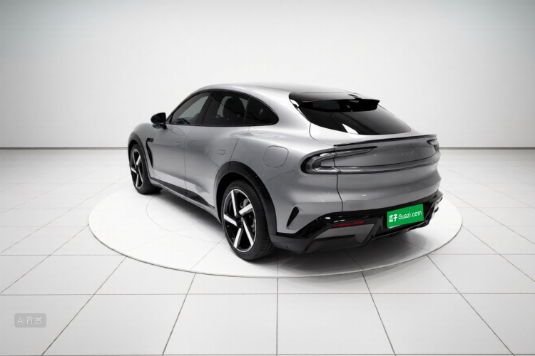 MI YU7 2025 car image #5