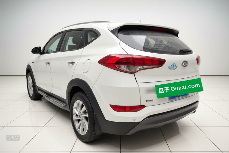 Hyundai Tucson 2016 immagine di auto #5