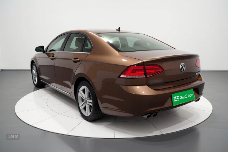 Volkswagen Lamando 2018 immagine di auto #5