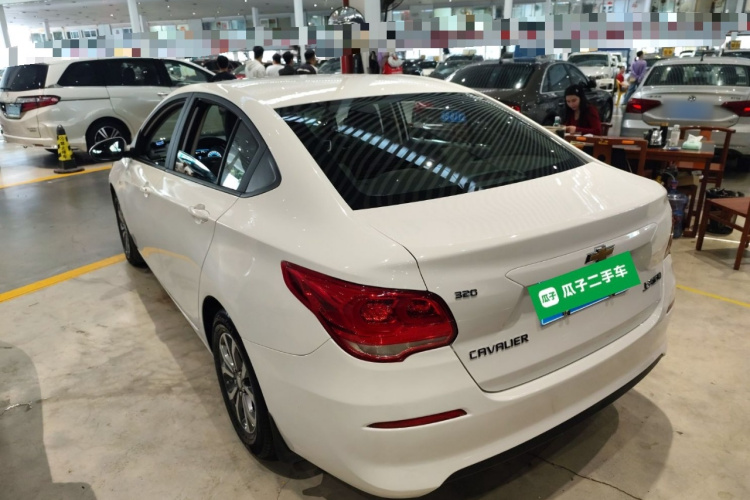 Chevrolet Cavalier 2019 صورة سيارة #5