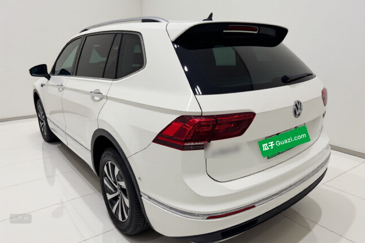 Volkswagen Tiguan L New Energy 2020 imagen de coche #5