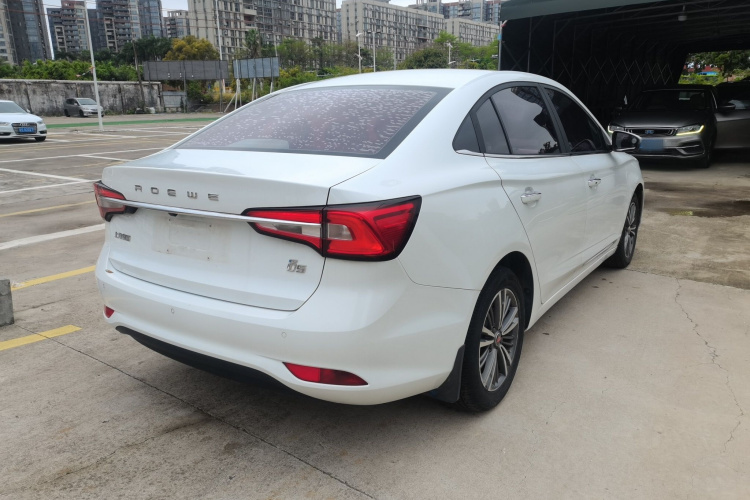 Roewe i5 2018 car image #5
