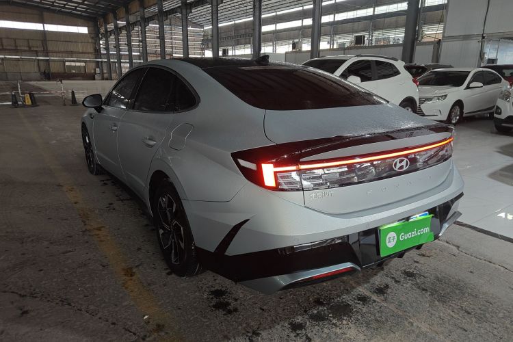 Hyundai Sonata 2024 immagine di auto #5