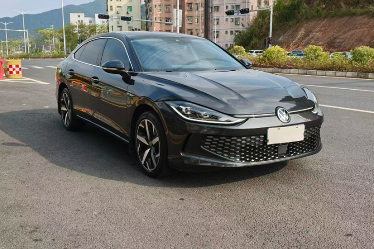 Volkswagen Lamando 2024 car image #5