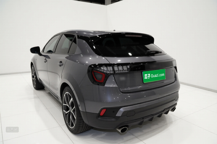 Lynk & Co 02 2019 car image #5
