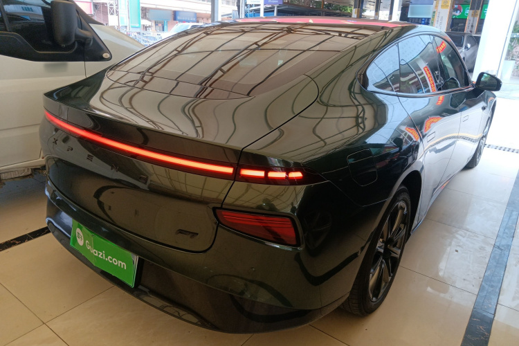 Xpeng P7 2021 صورة سيارة #5