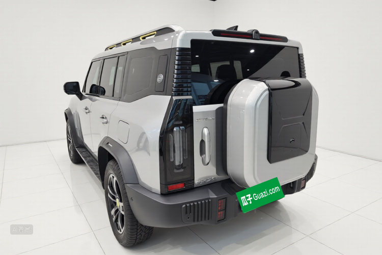 Jetour Traveller 2024 car image #5