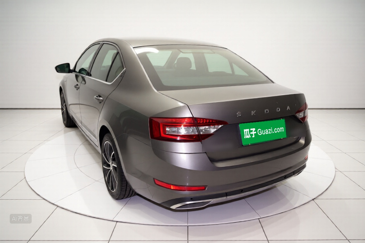 Skoda Octavia 2020 #5 Skoda Octavia 2020 car image #5