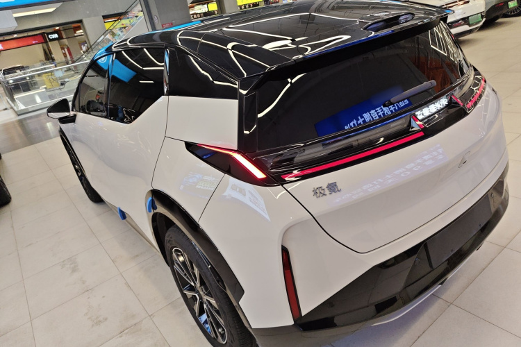 极氪 极氪X 2024 汽车图片 #5