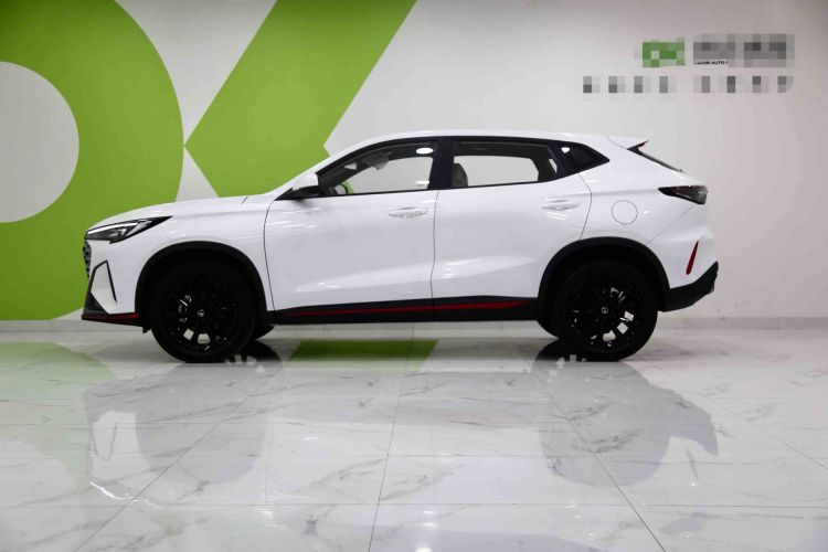 Changan X5 PLUS imagen de coche #5