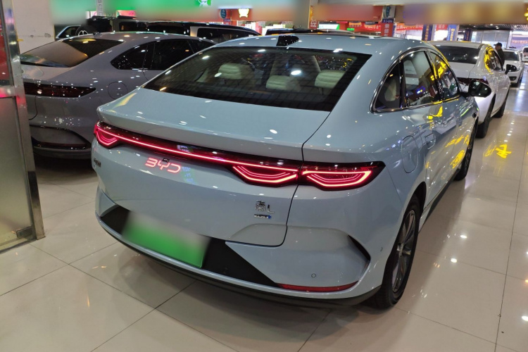 BYD Qin L 2025 car image #5