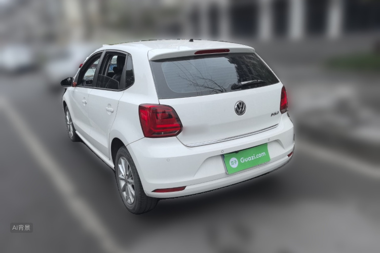 Polo 2015 car image #5