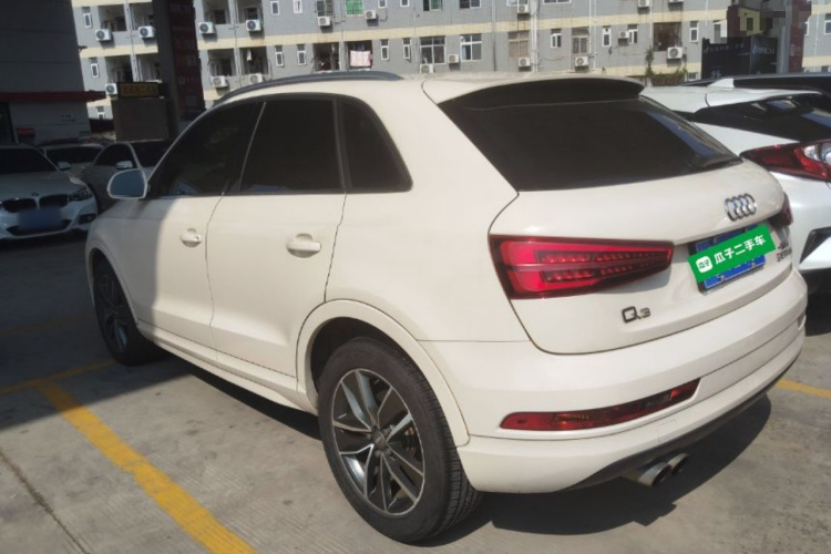 Audi Q3 2017 immagine di auto #5