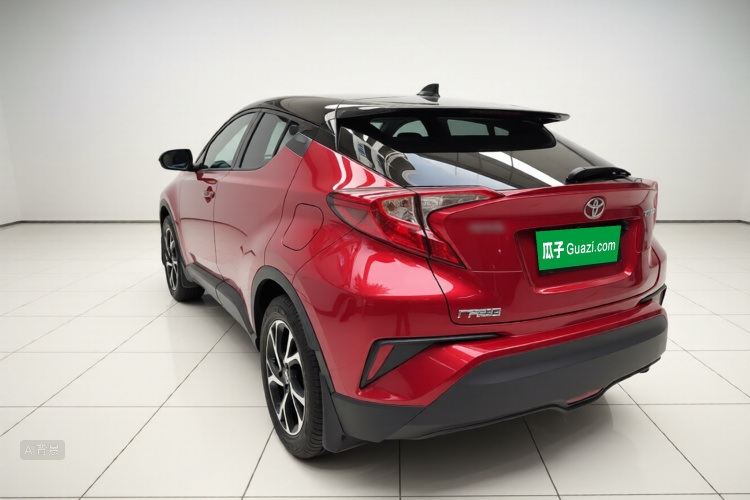 Toyota C-HR 2019 immagine di auto #5