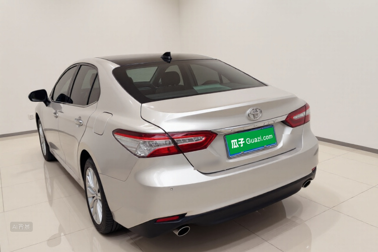 Toyota Camry 2021 car image #5