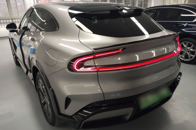 MI YU7 2025 immagine di auto #5