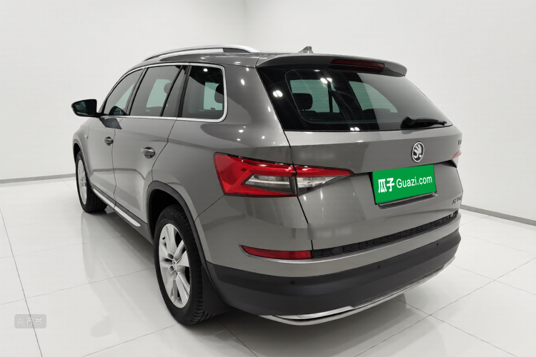 Skoda Kodiaq 2018 imagem de carro #5