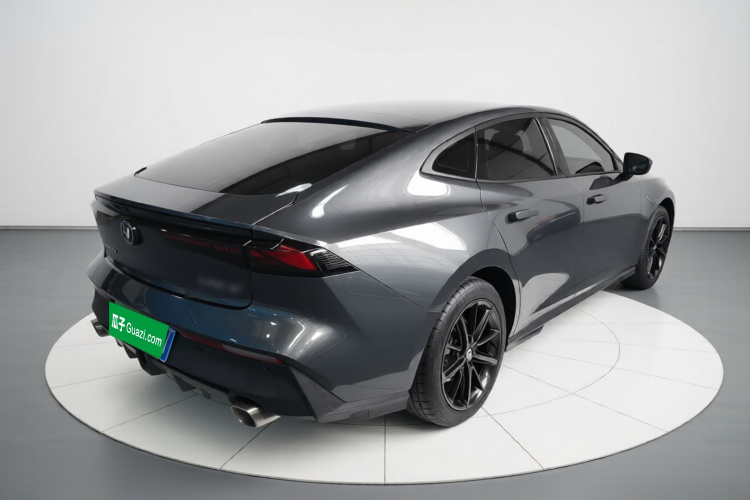 Changan UNI-V 2023 изображение автомобиля #5