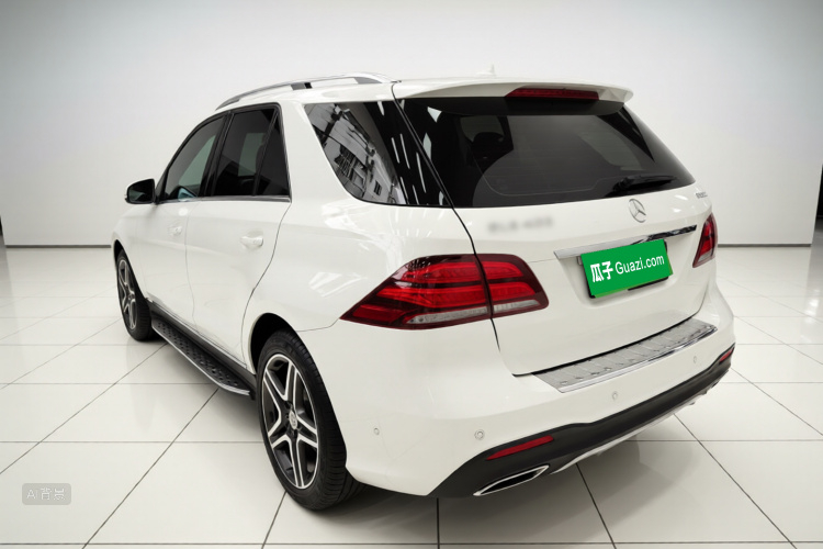 Mercedes-Benz GLE Class 2016 car image #5