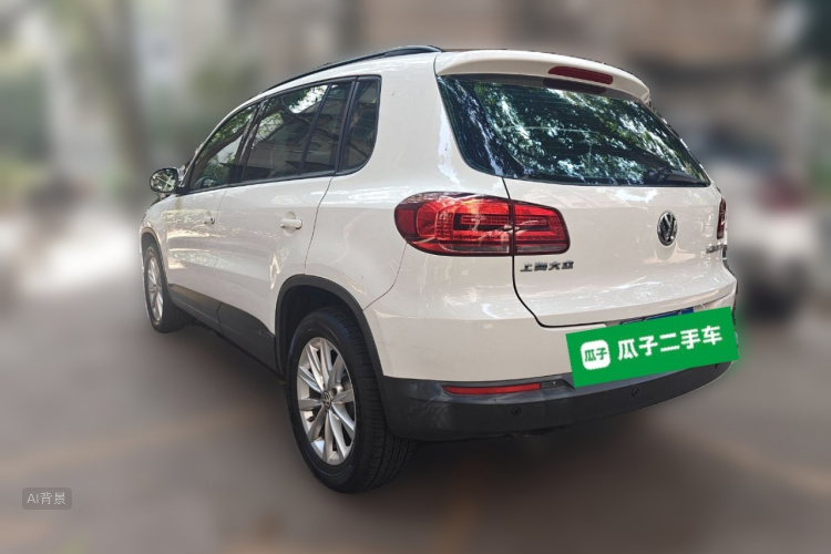Volkswagen Tiguan 2015 car image #5