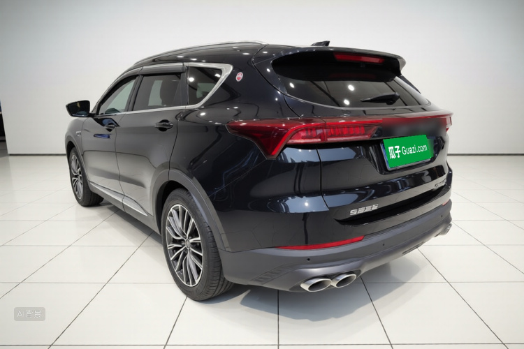 X70 PLUS 2023 #5 X70 PLUS 2023 car image #5