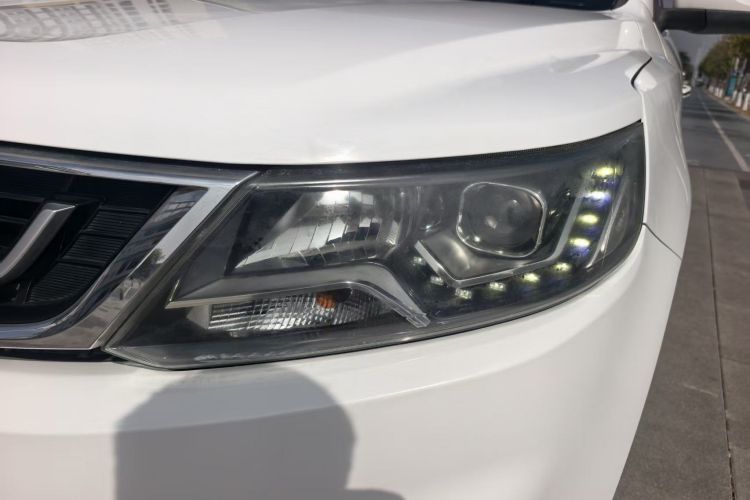 GEELY Vision X6 2018 car image #5