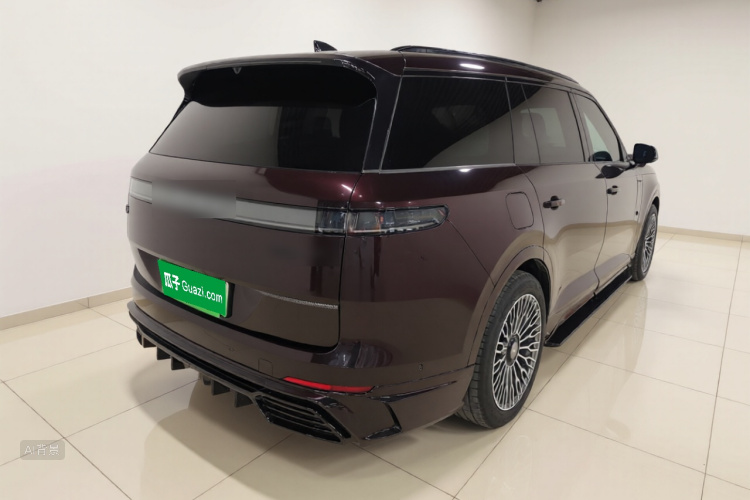 Lynk & Co 900 2025 #5 Lynk & Co 900 2025 car image #5