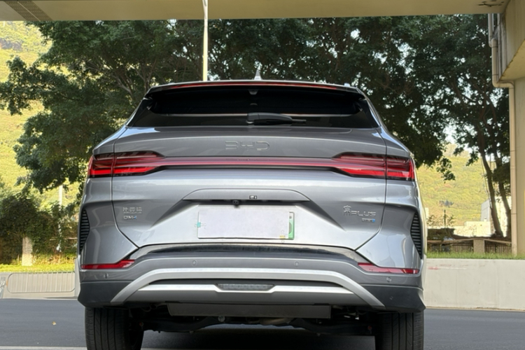 BYD Song Plus New Energy 2025 car image #5