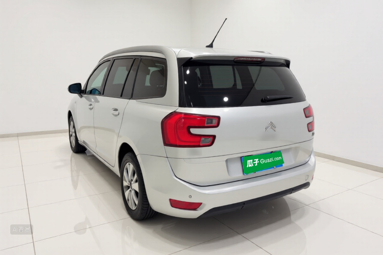 Citroen C4 PICASSO 2017 صورة سيارة #5