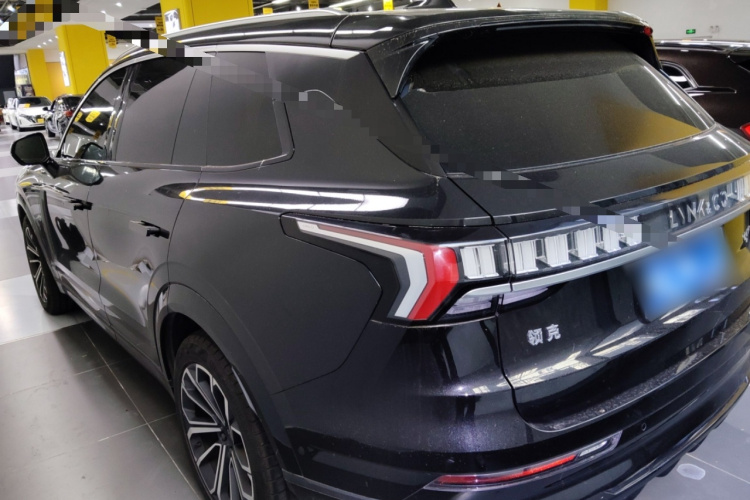 Lynk & Co 09 2024 car image #5