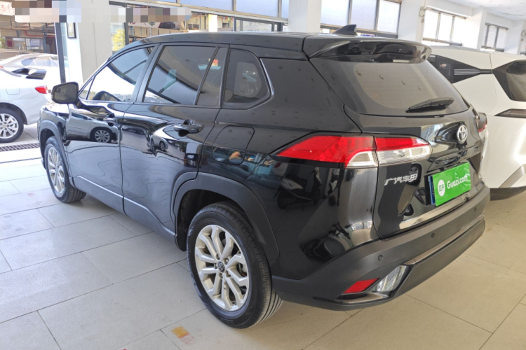 Toyota Frontlander 2023 car image #5