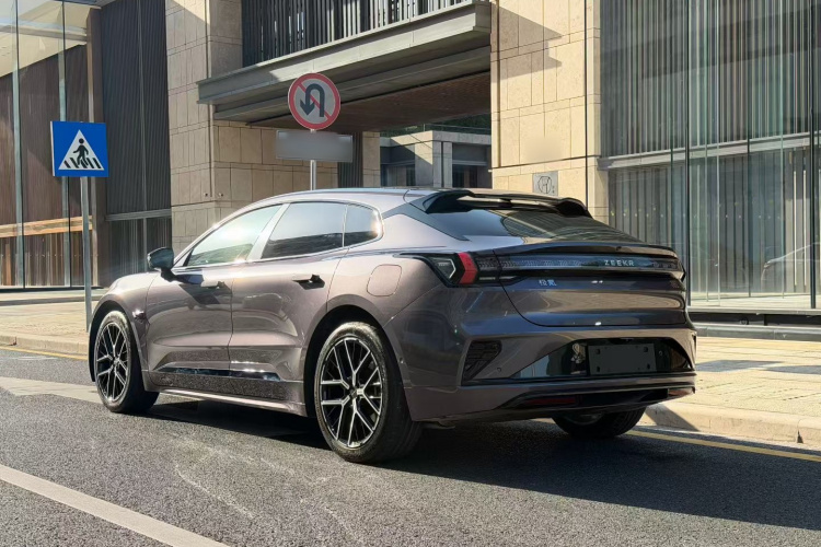 极氪 极氪001 2026 汽车图片 #5