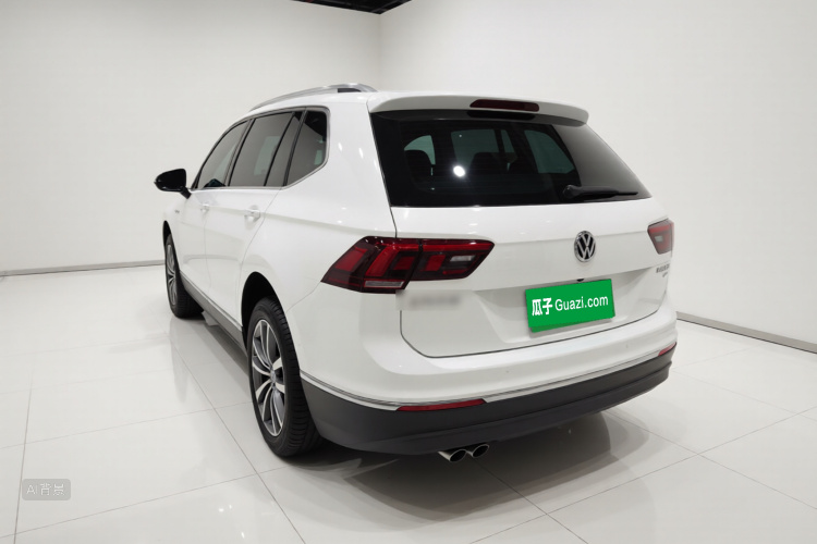 Volkswagen Tiguan L 2019 #5 Volkswagen Tiguan L 2019 car image #5