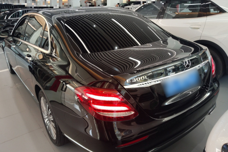 Mercedes-Benz E Class 2020 car image #5