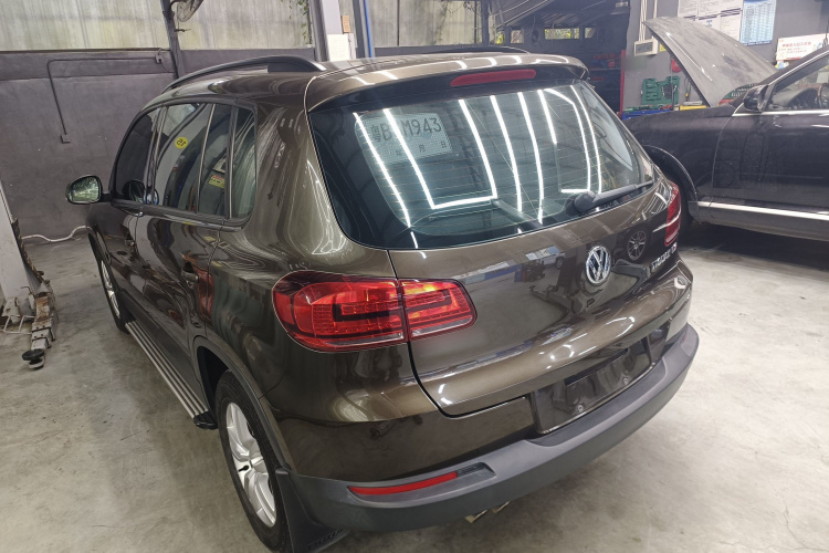 Volkswagen Tiguan 2015 car image #5