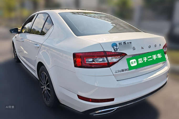 Skoda Octavia 2020 car image #5