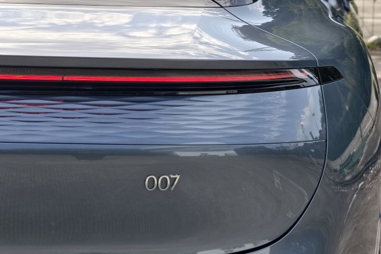 极氪 极氪007 2024 汽车图片 #5