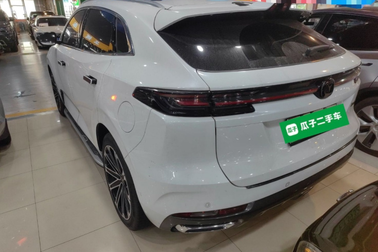 Changan UNI-K iDD 2022 car image #5