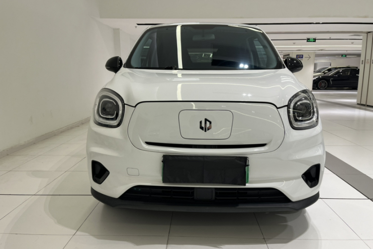 零跑汽车 零跑T03 2022 汽车图片 #5