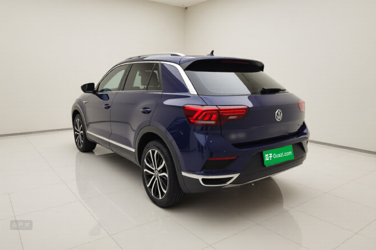 Volkswagen T-Roc 2019 car image #5