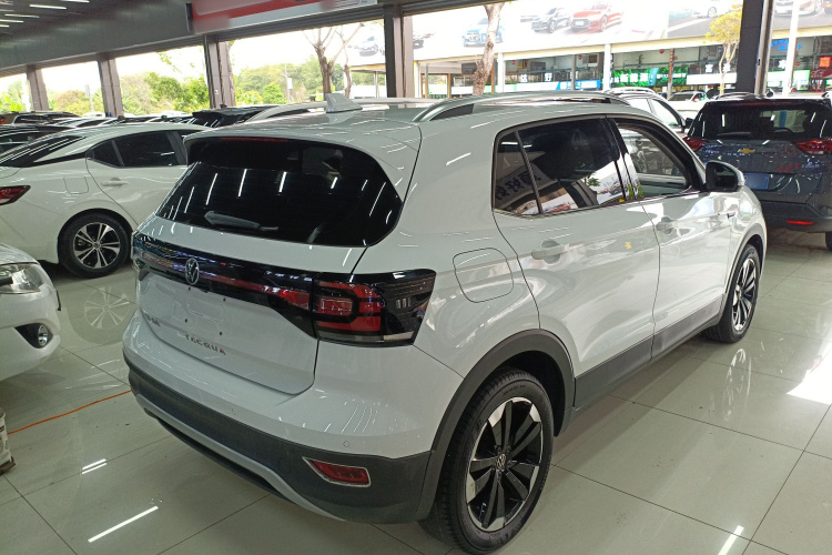 Volkswagen Tacqua 2023 car image #5